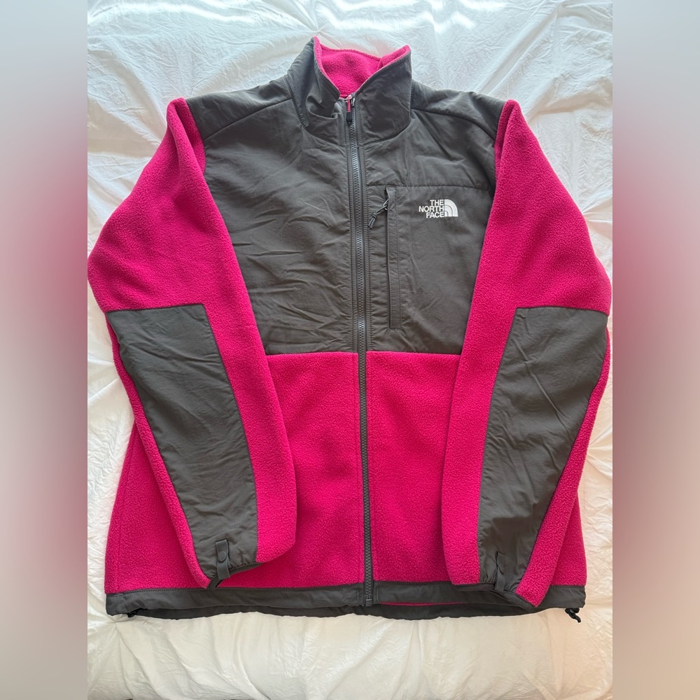 The North Face Women's Denali Jacket Coat Pink XL NWOT - never worn!